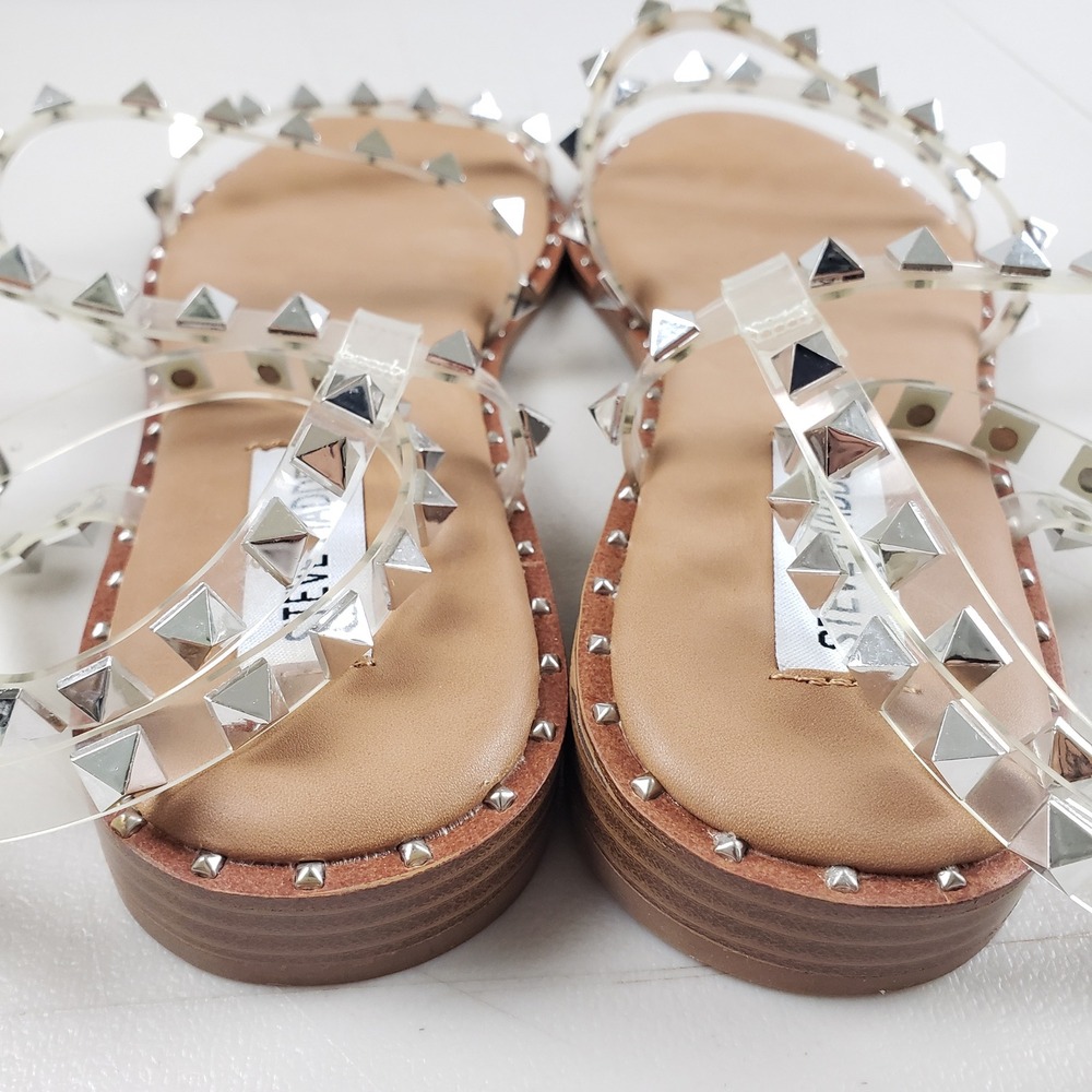Steve Madden Travel Clear Tan Silver Pyramid Studded Gladiator Sandals 8.5M - Picture 7 of 11